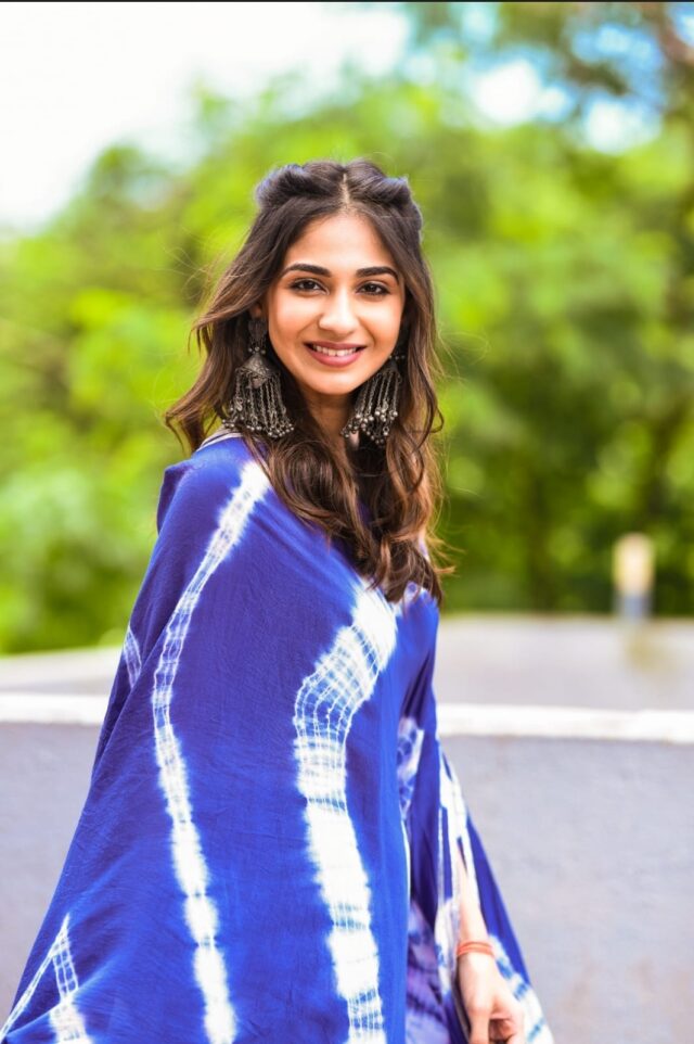 BB15 contestant Vidhi Pandya is trending on Twitter